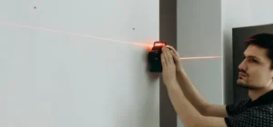 ¿Como funciona un nivel laser